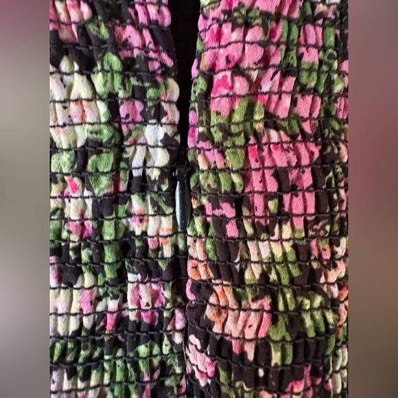 Dex floral top - Picture 6 of 8